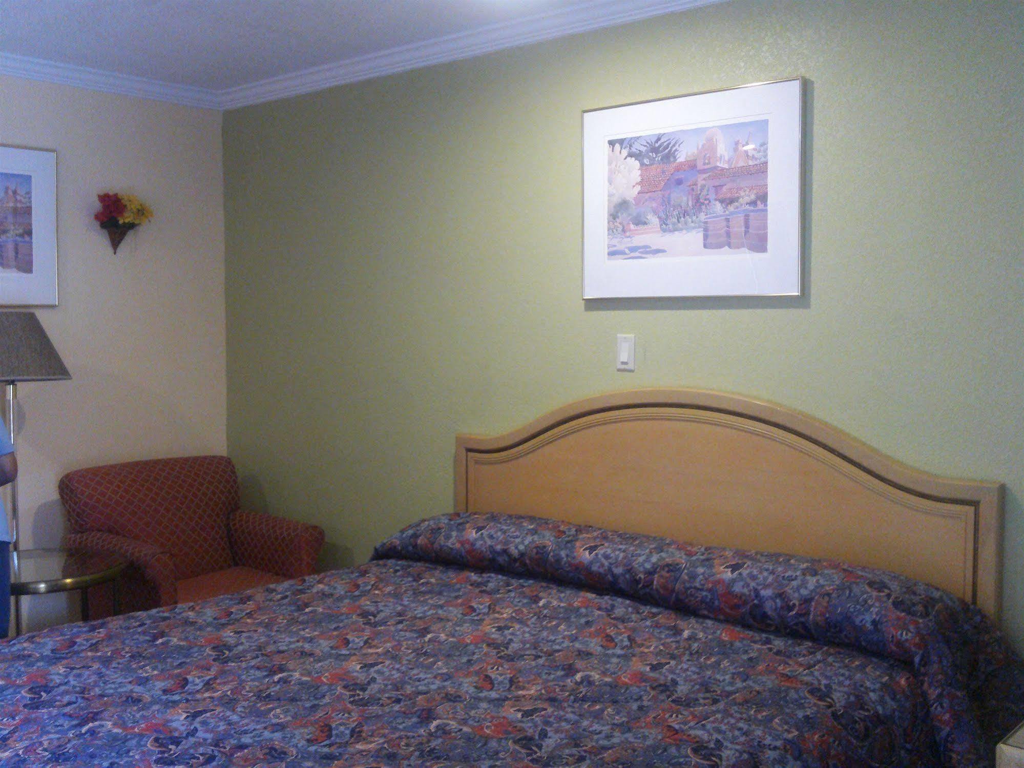 Sunstar Inn Los Banos Exterior foto